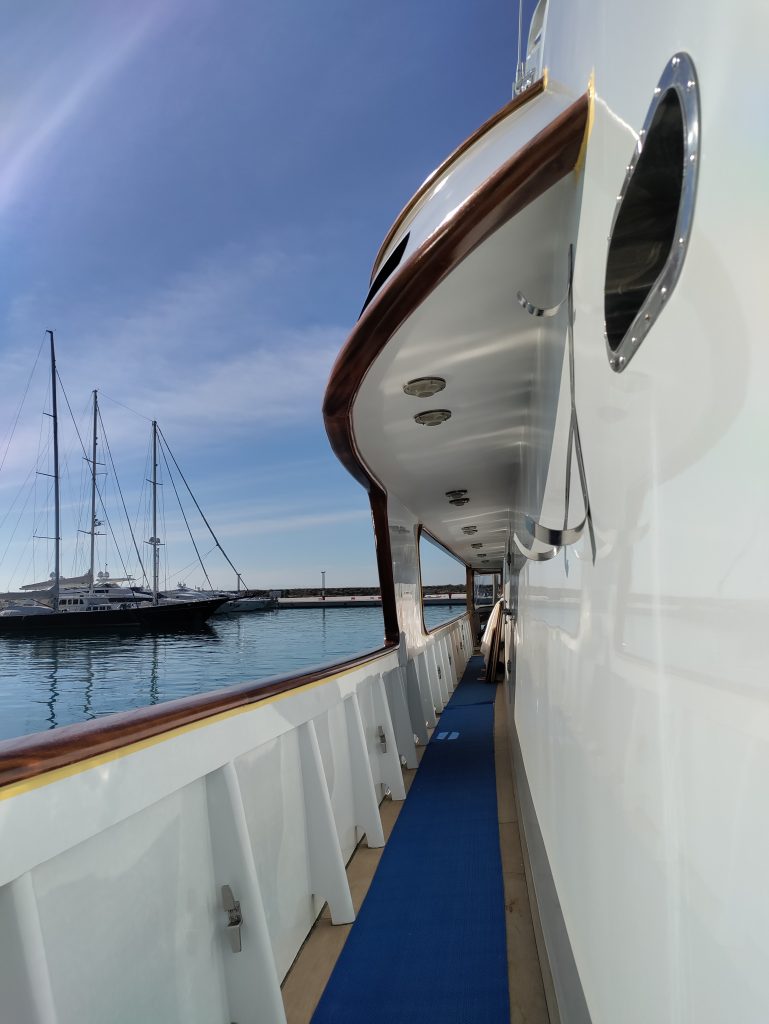Yacht teak cap rail project