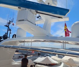 Yacht painting and refinishing project - image 3